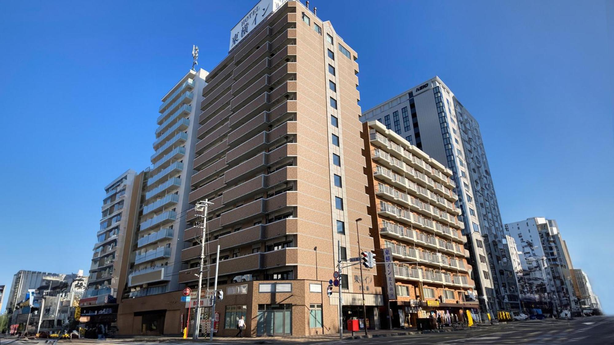 Toyoko Inn Hokkaido Sapporo-Eki Nishi-Guchi Hokudai Mae Exterior photo